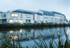 Einkaufszentrum, Typ Shopping-Center ✩ Holsten-Galerie in Neumünster