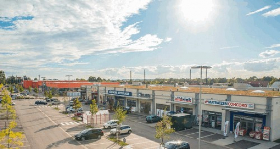 Einkaufszentrum, Typ Einkaufszentrum ✩ Fachmarktzentrum Weinheim in Weinheim