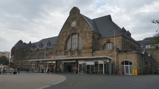 Einkaufszentrum, Typ Bahnhofscenter ✩ Aachen Hauptbahnhof in Aachen