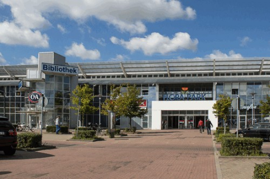 Einkaufszentrum, Typ Shopping-Center ✩ Flora-Park in Magdeburg