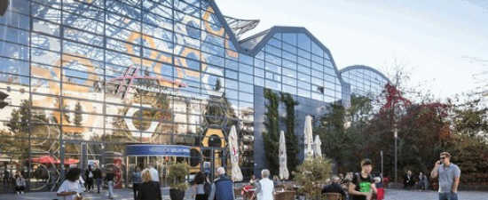 Einkaufszentrum, Typ Shopping-Center ✩ Hallen am Borsigturm in Berlin